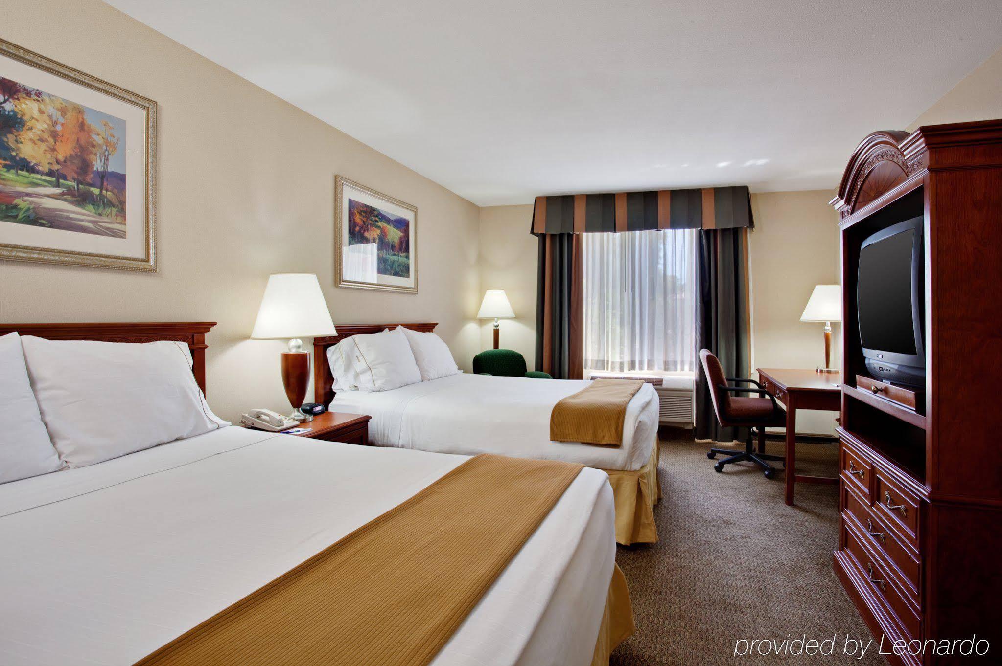 Best Western Valencia/Six Flags Inn&Suites Santa Clarita Exterior foto